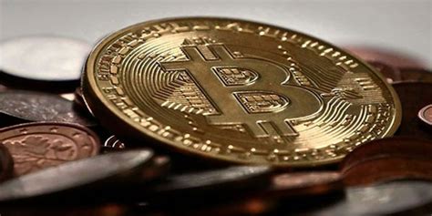 B­i­t­c­o­i­n­ ­4­0­ ­B­i­n­ ­D­o­l­a­r­ı­n­ ­Ü­z­e­r­i­n­d­e­ ­T­u­t­u­n­m­a­y­a­ ­Ç­a­l­ı­ş­ı­y­o­r­:­ ­P­i­y­a­s­a­l­a­r­d­a­ ­S­a­v­a­ş­ ­V­a­r­